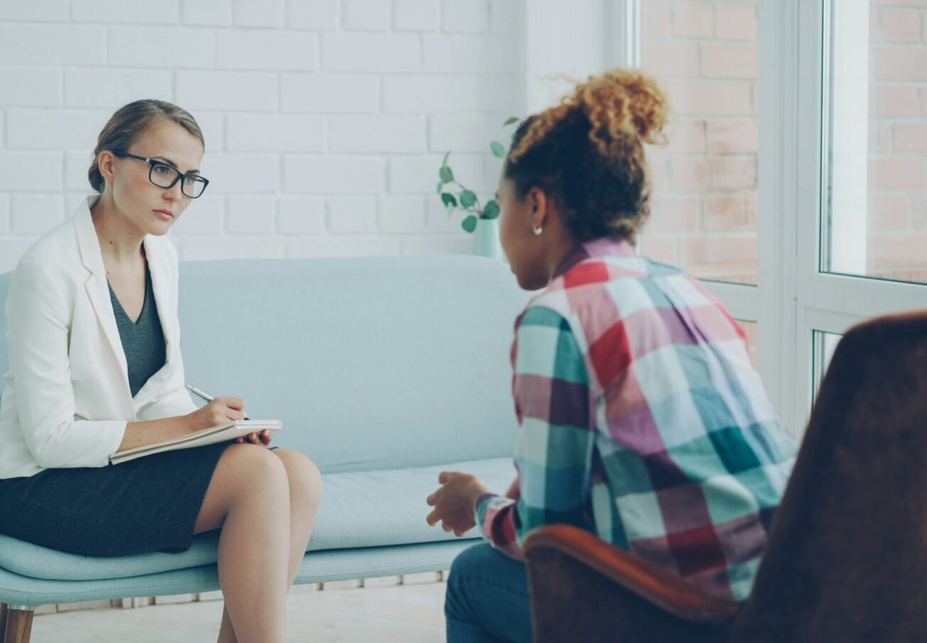 vitaly-gariev-tw-mAZXr6H4-unsplash (1)